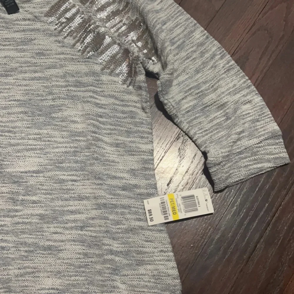 NWT INC International Concepts sz Petite Medium Grey Woven Sequined Sweater - Picture 4 of 6